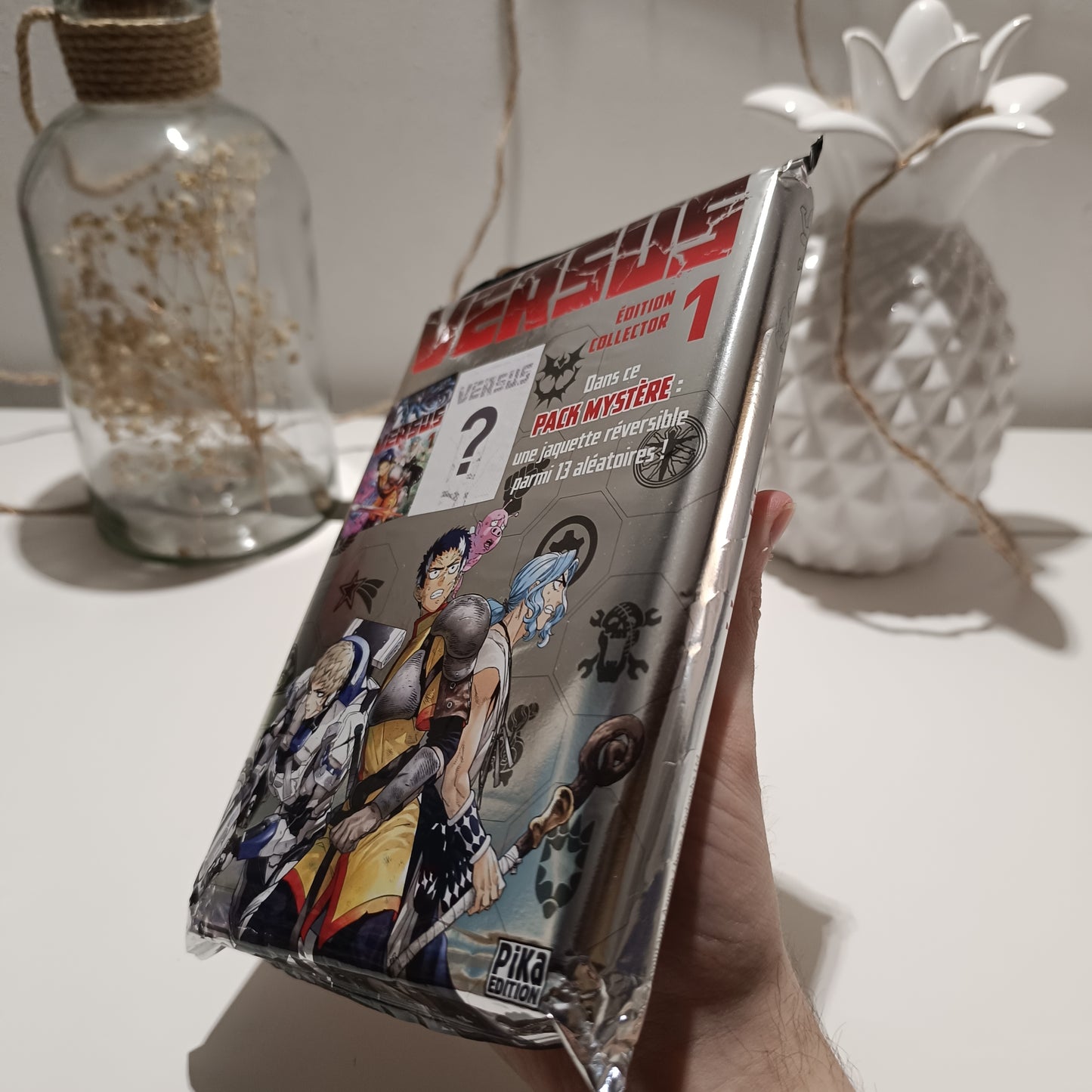 Manga - Versus - Tome 1 Collector ( Pack Mystère )