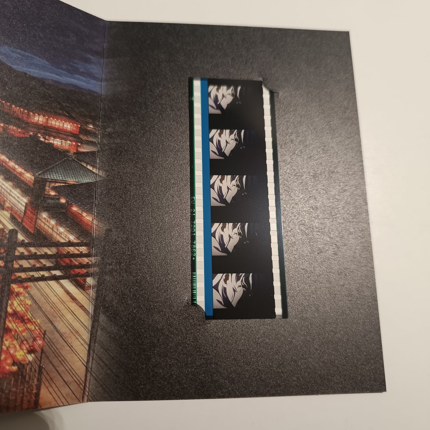 Pellicule demon slayer Daki