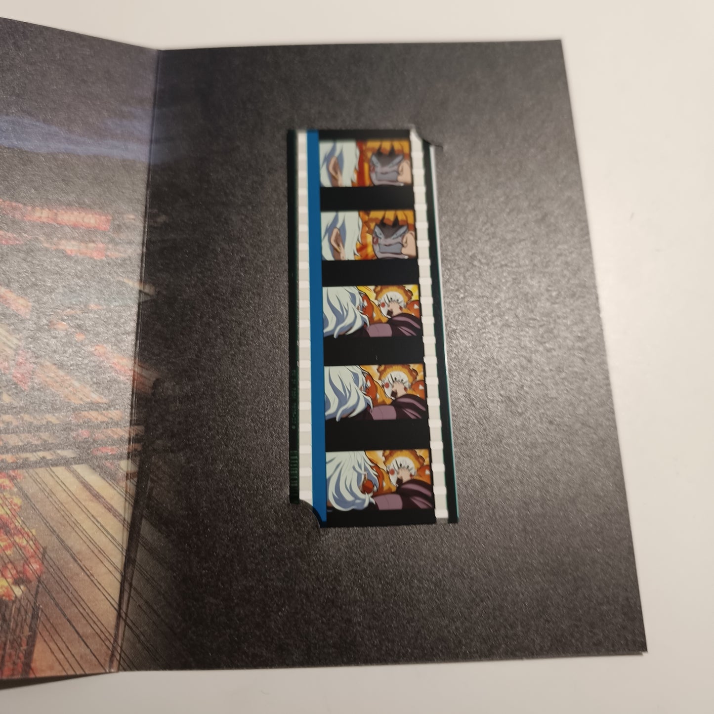 Pellicule demon slayer Tengen et zenitsu