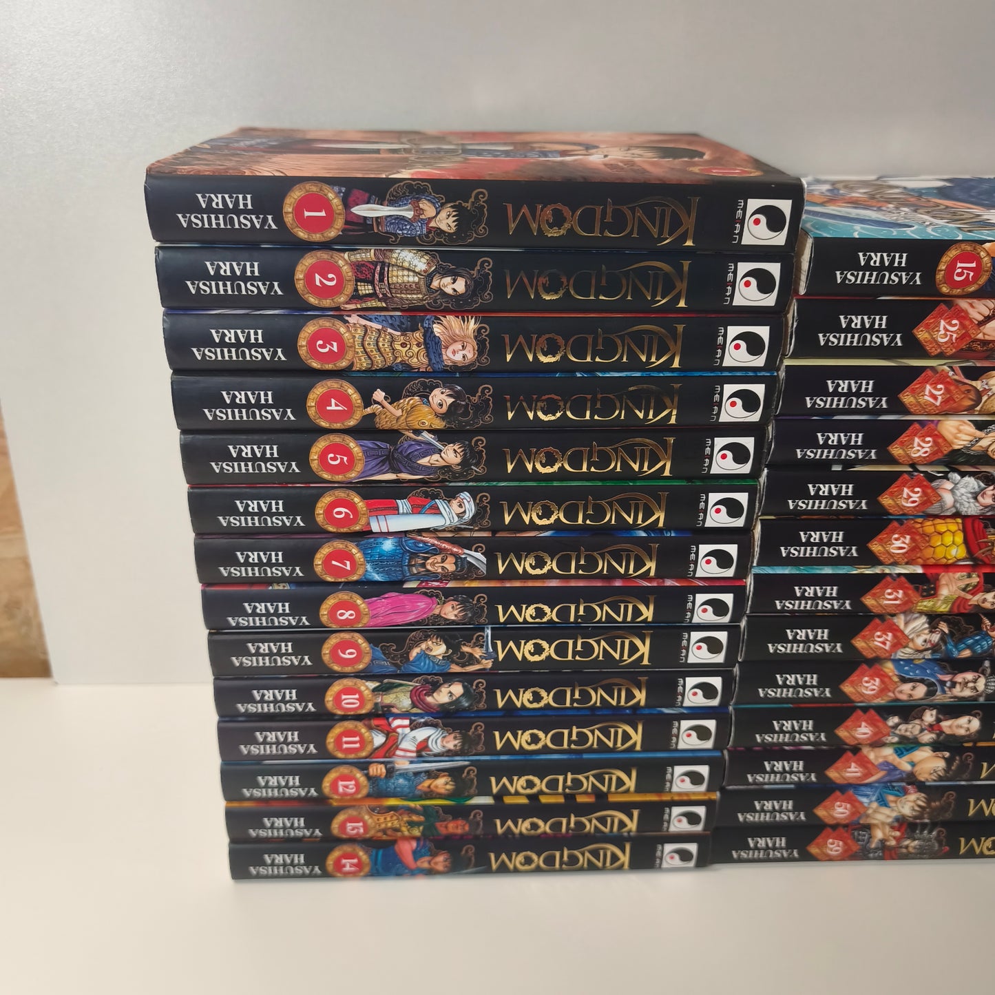Manga Kingdom - 27 volumes